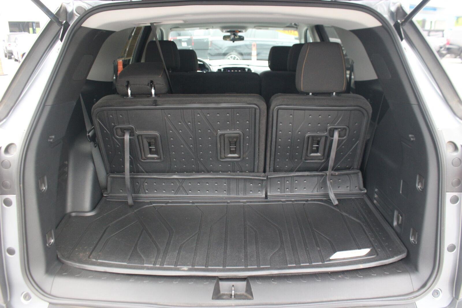Used 2020 SATIN STEEL METALLIC Chevrolet LS image 10