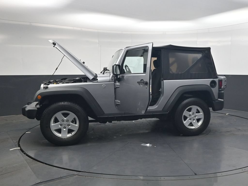 Used 2017 Silver Jeep Sport image 38