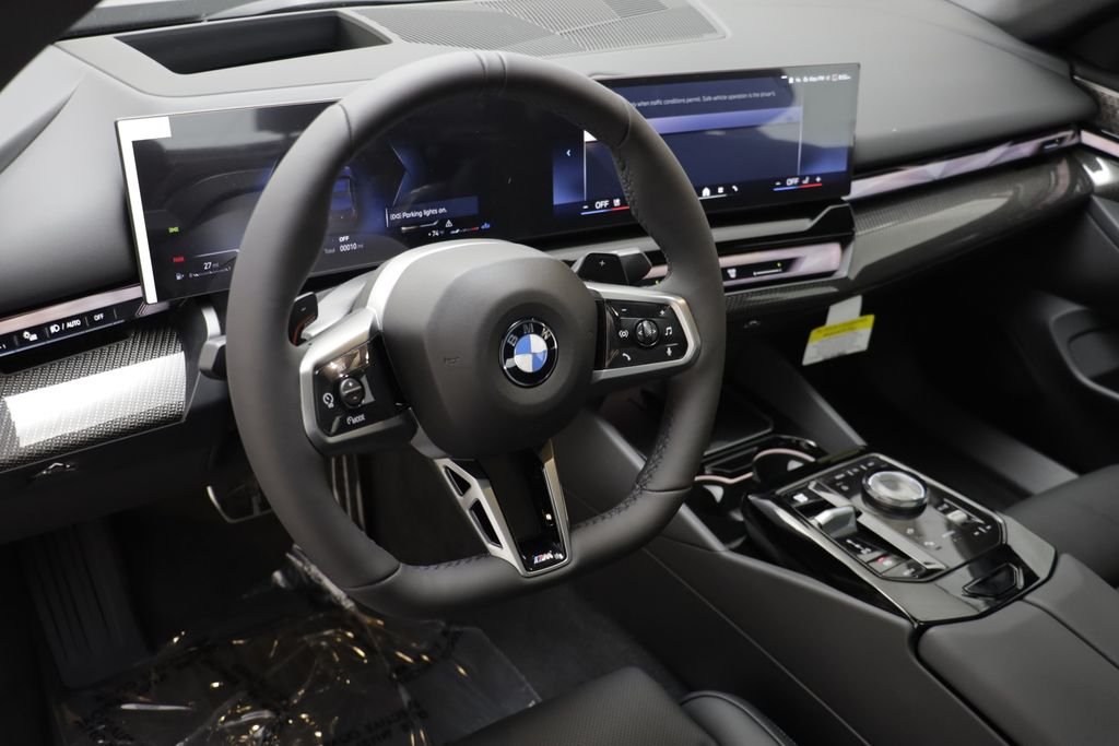 New 2027 Black Sapphire Metallic BMW 530i xDrive image 7