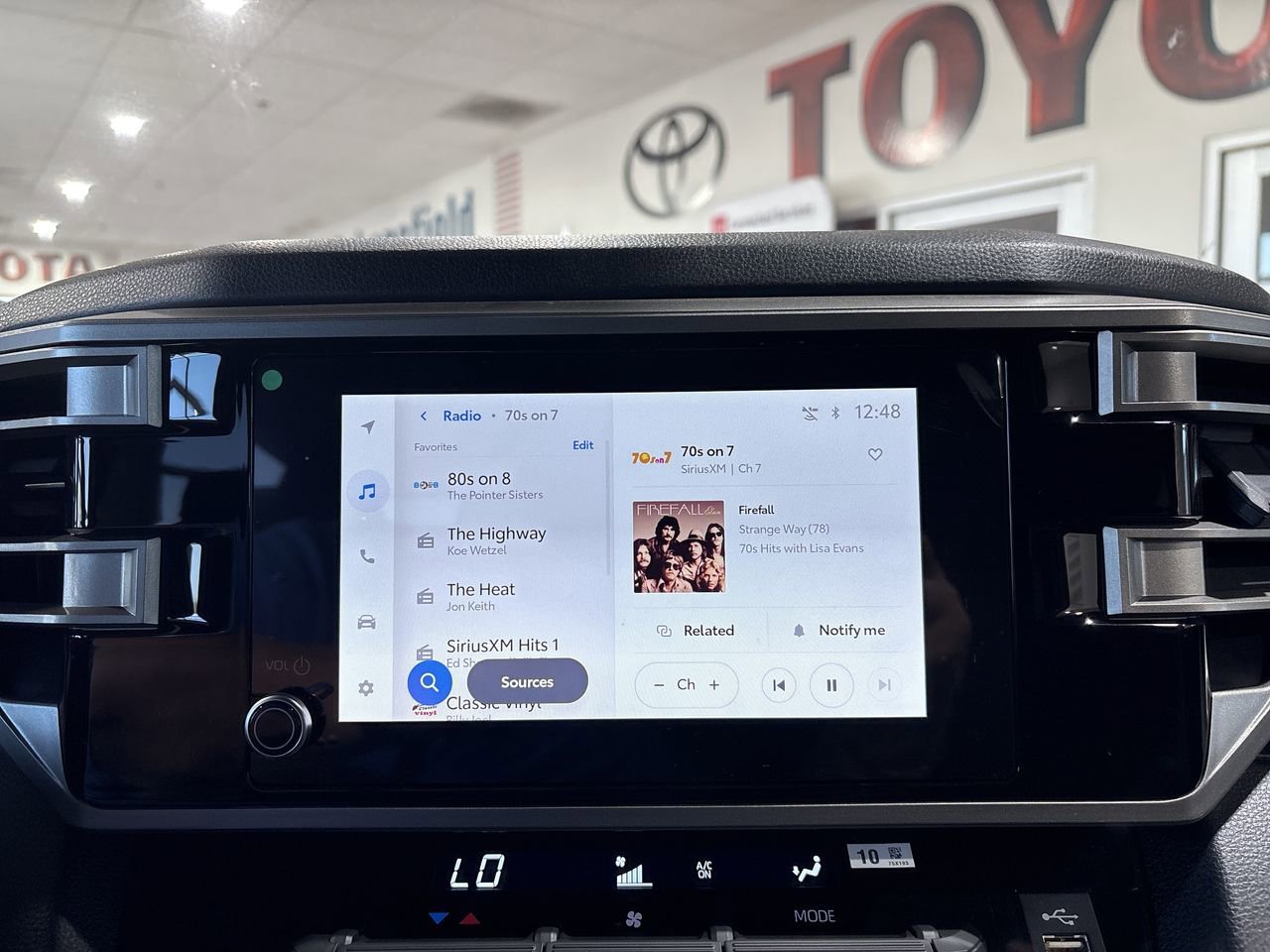 2026 Toyota Tundra SR5 - Photo 17