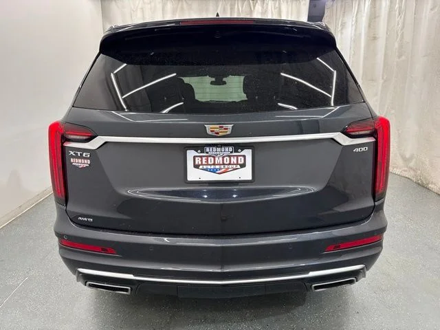 Used 2023 Green Cadillac Premium Luxury image 7