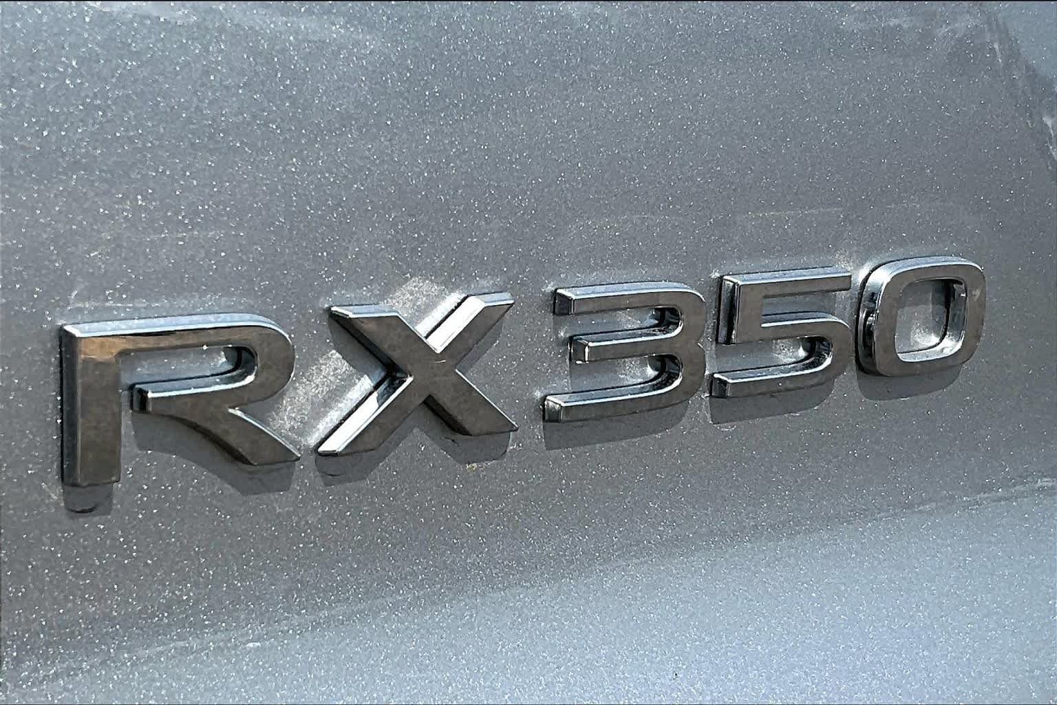 Certified Used 2024 Iridium Lexus Premium Plus image 8