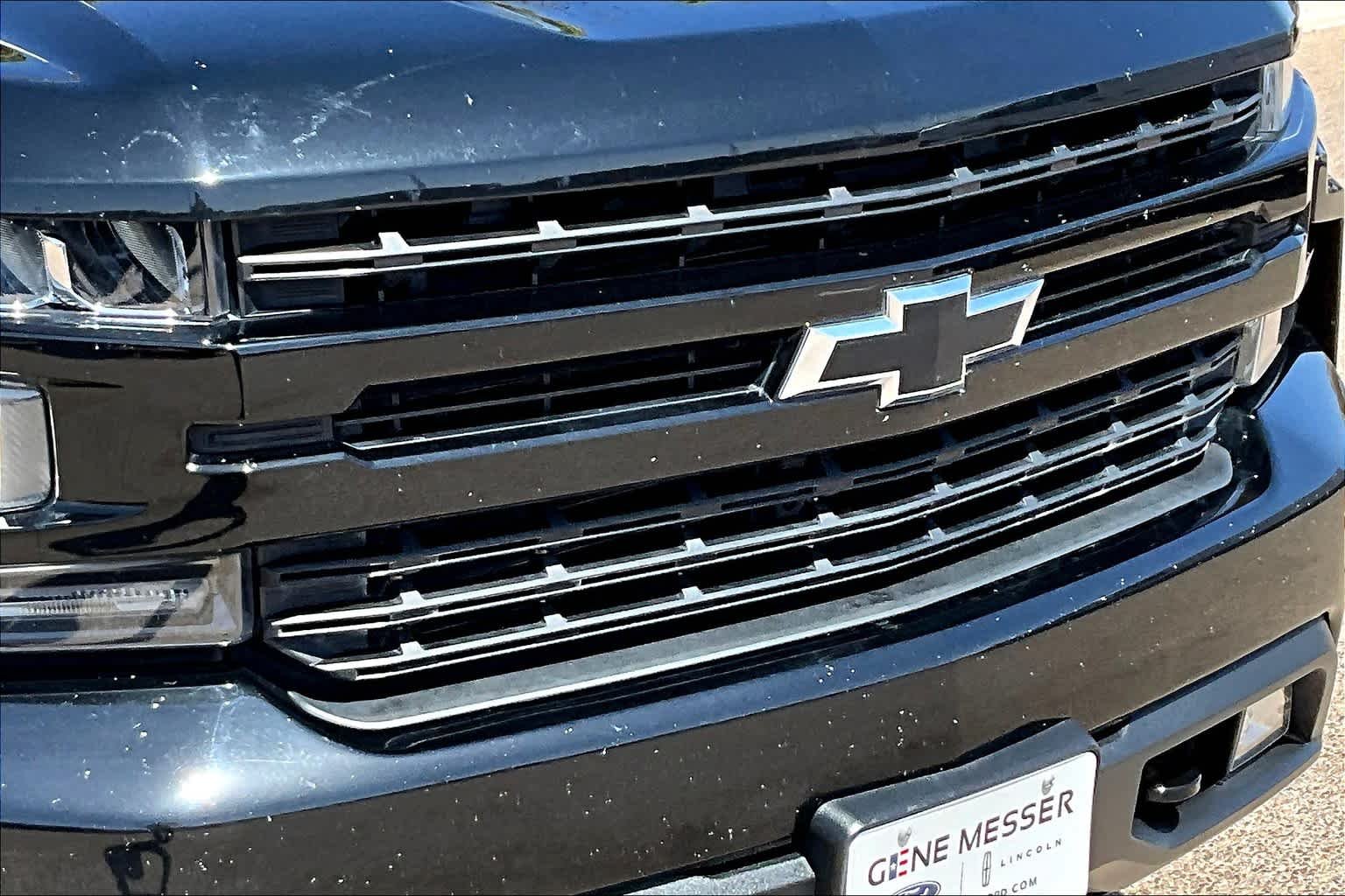 Used 2022 Black Chevrolet RST image 28