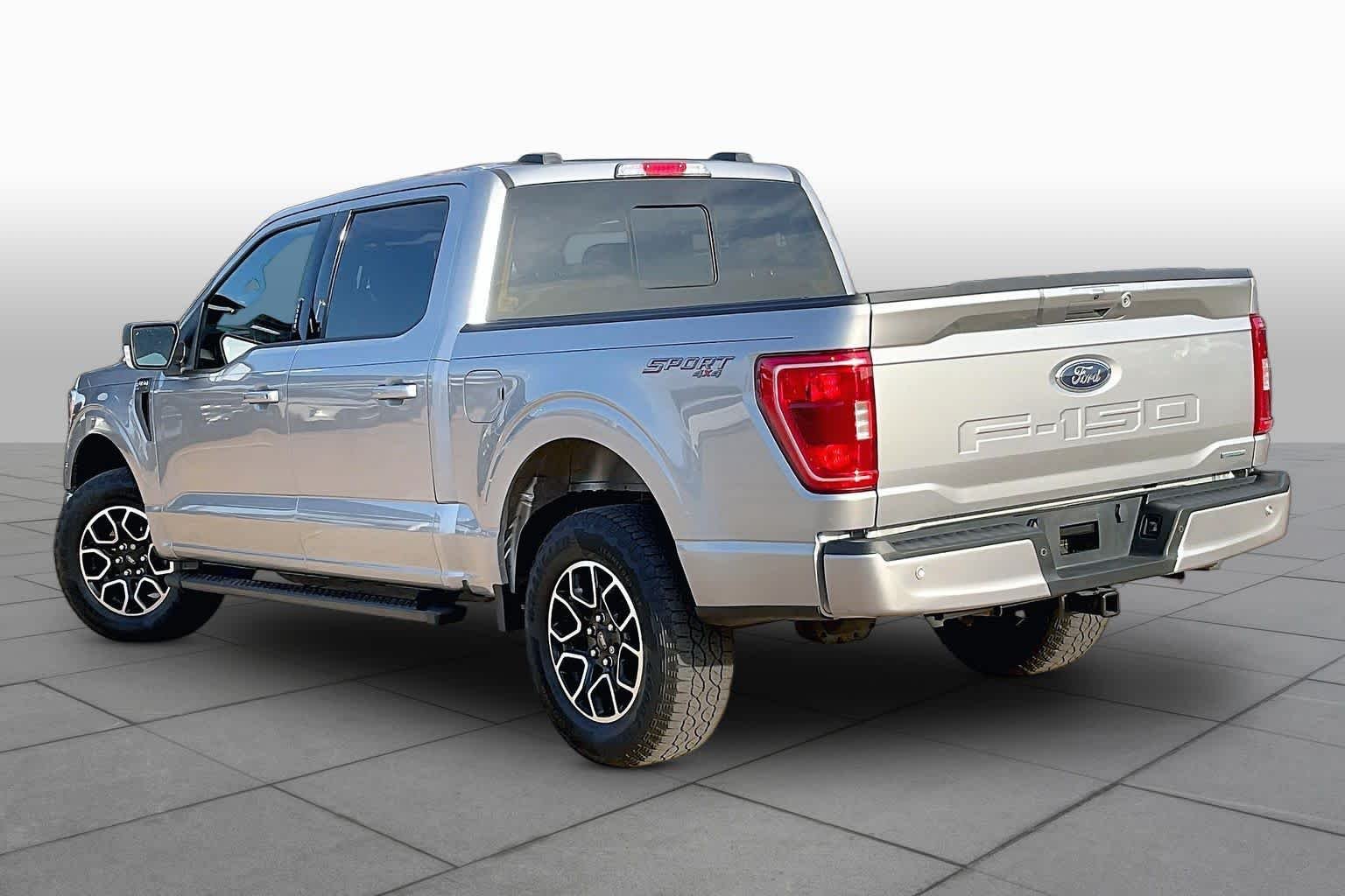 Used 2023 Iconic Silver Ford XLT image 12