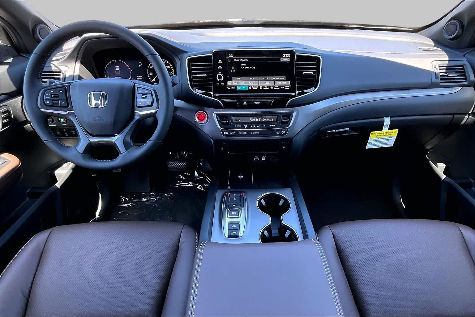 New 2026 Crystal Black Pearl Honda RTL image 5