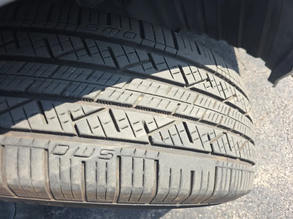 Used 2019 Lunar Silver Metallic Honda Touring image 25