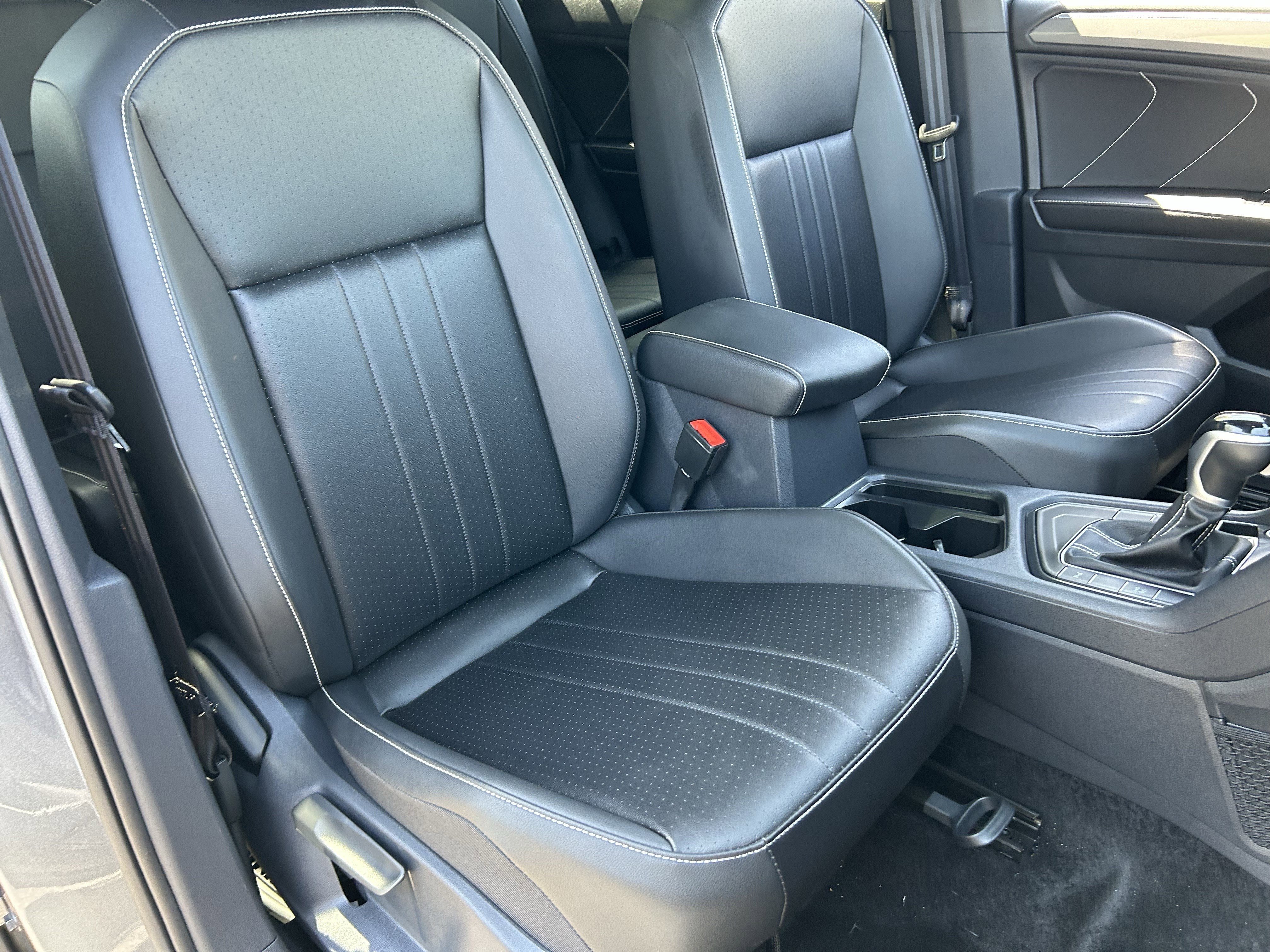 Used 2024 Platinum Gray Metallic Volkswagen SE R-Line Black image 8