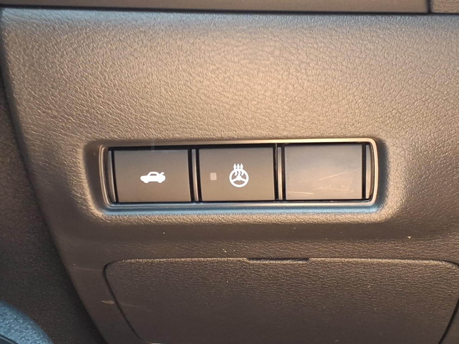 2026 Nissan Sentra SR White at Robbins Nissan