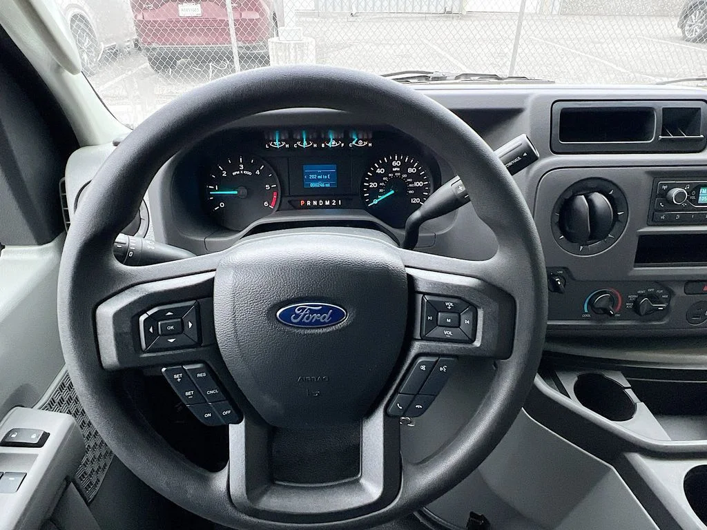 2025 Ford E-Series Cutaway Base - Photo 23