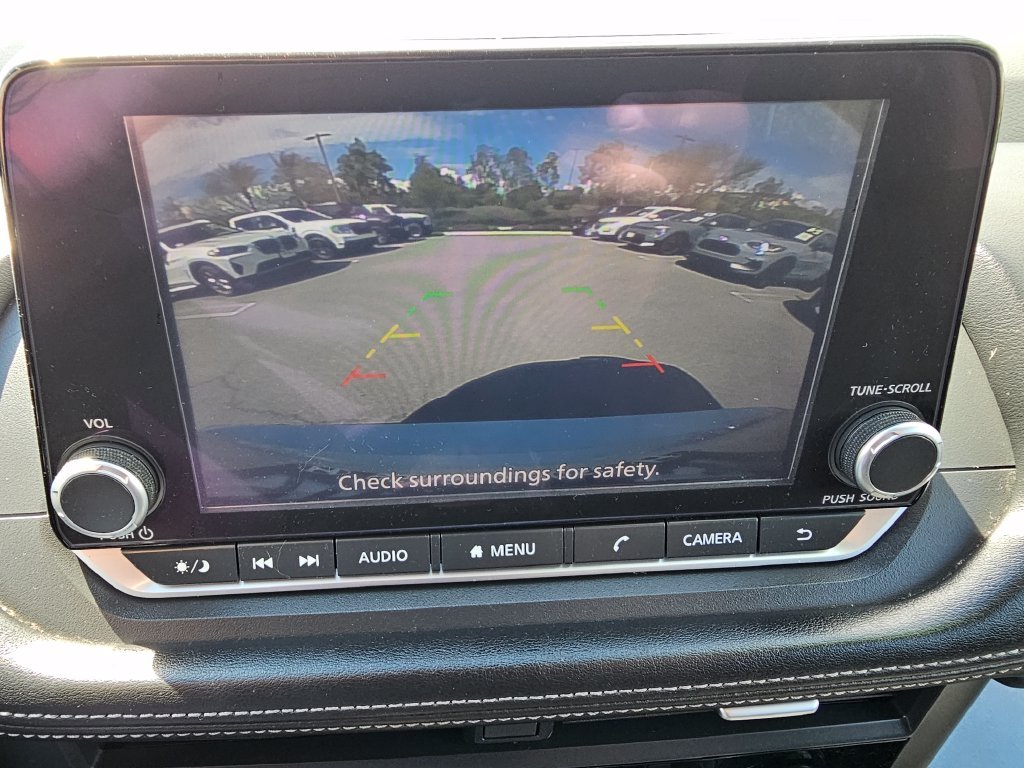 Used 2024 Silver Nissan SV image 33