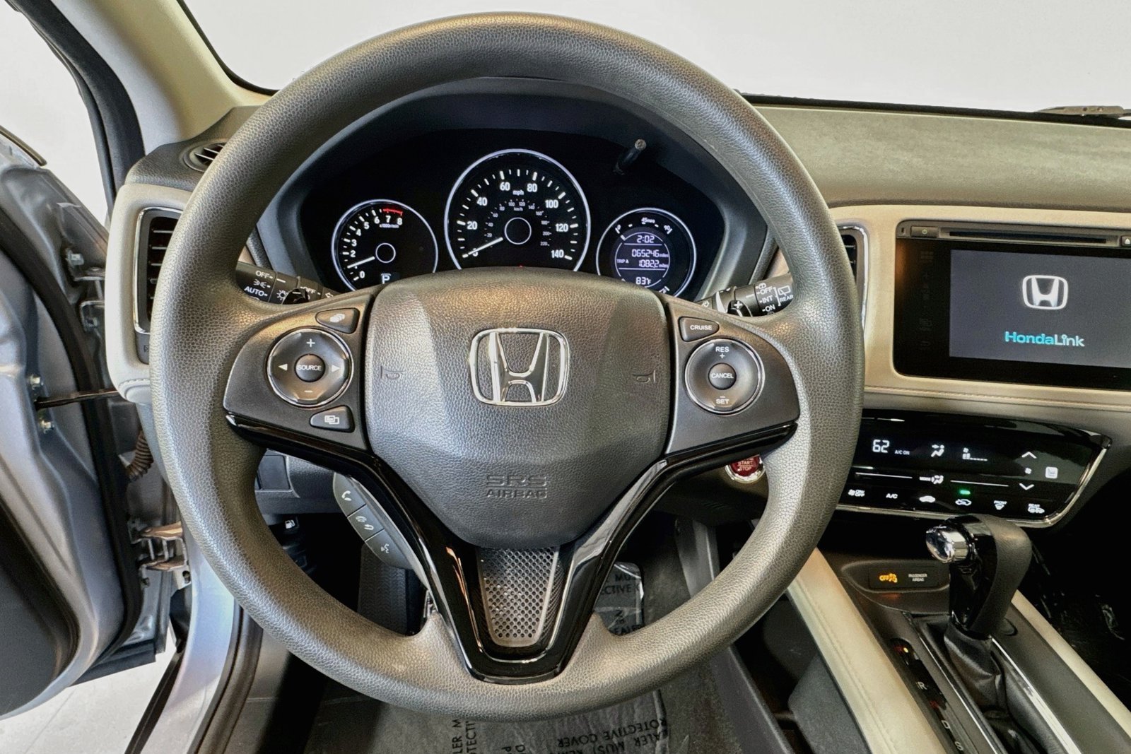 Used 2018 Lunar Silver Metallic Honda EX image 11
