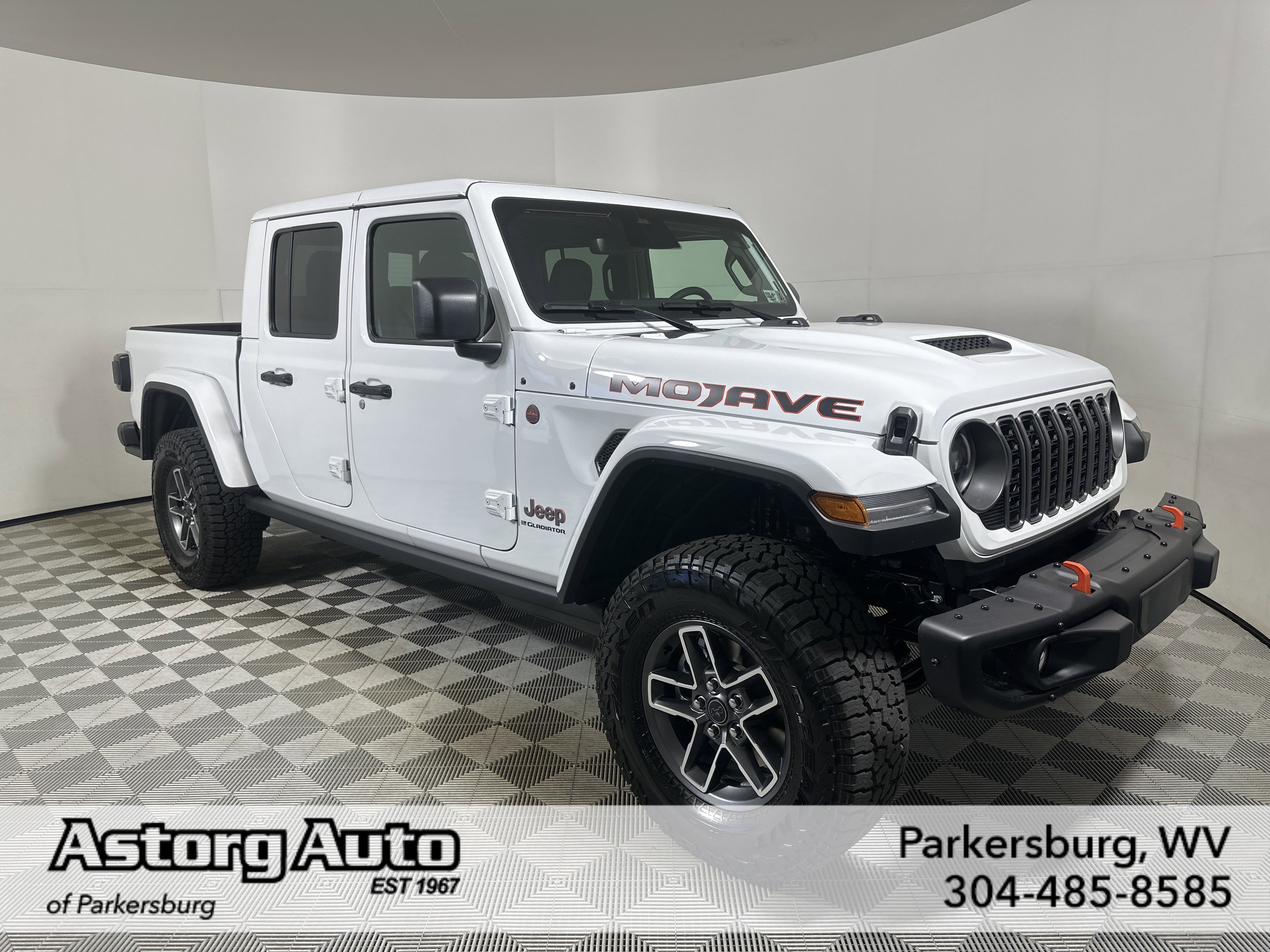 2026 Jeep Gladiator Mojave X Auto's photo