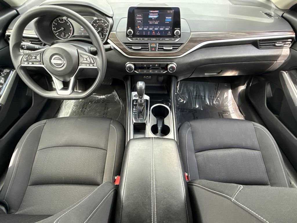 Used 2023 Black Nissan 2.5 SV image 18