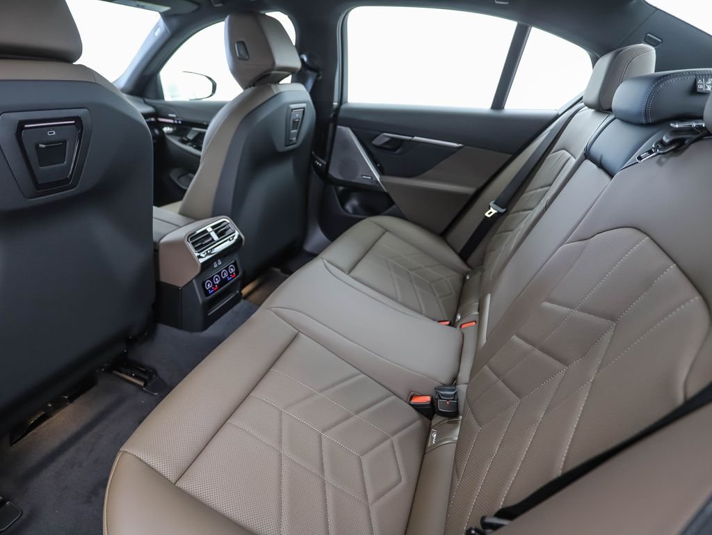 2026 BMW 5 Series 530i - Photo 22