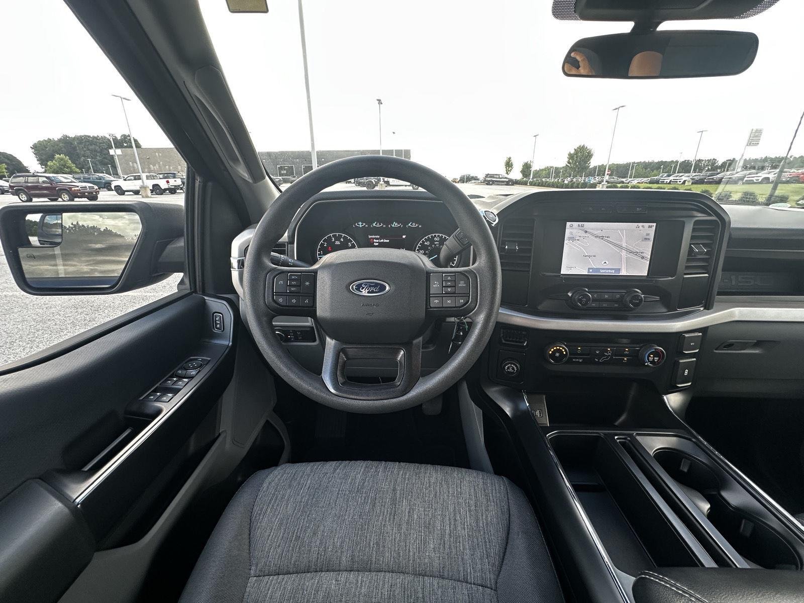 Used 2022 Antimatter Blue Metallic Ford XL image 17