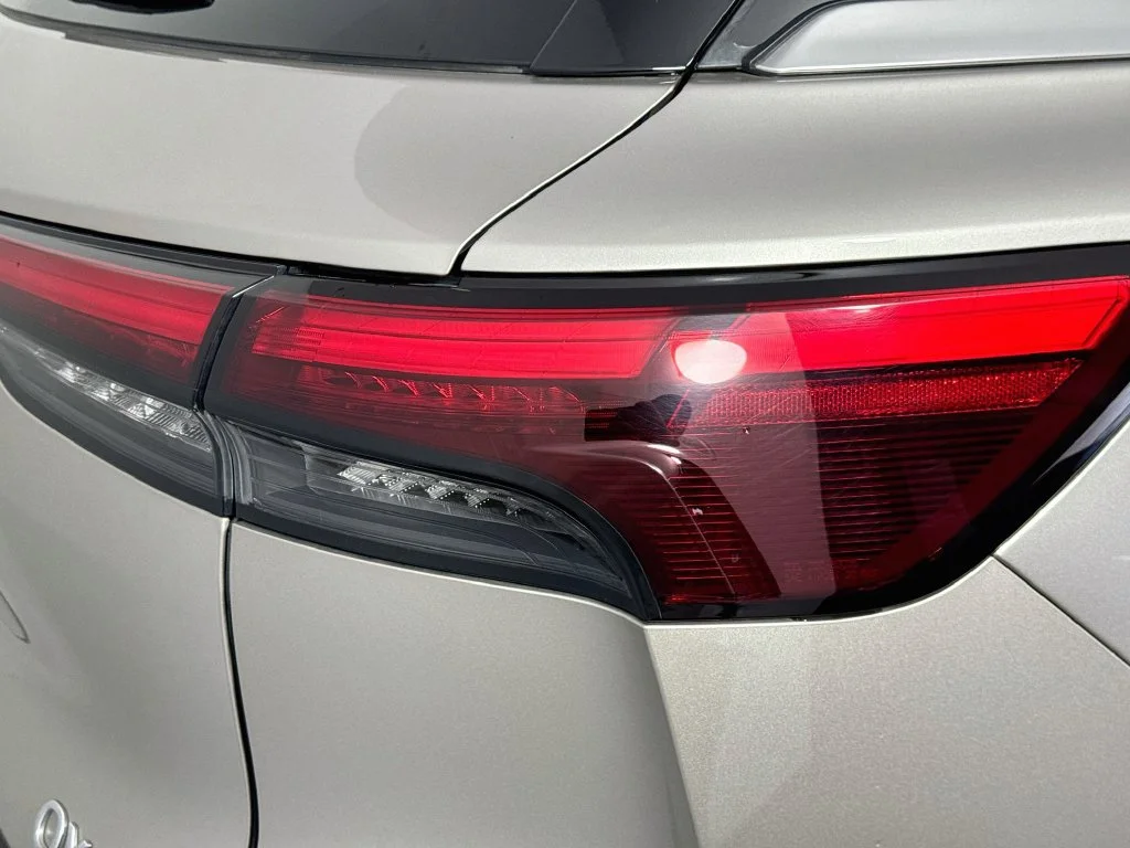 Certified Used 2024 Silver INFINITI Sensory image 37