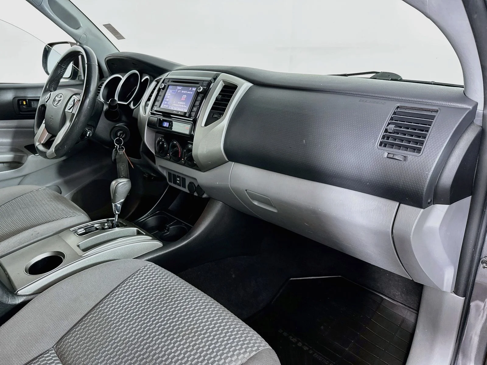 Used 2014 Magnetic Gray Metallic Toyota PreRunner image 27