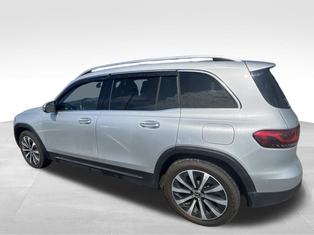 Used 2020 Silver Mercedes-Benz GLB 250 image 5