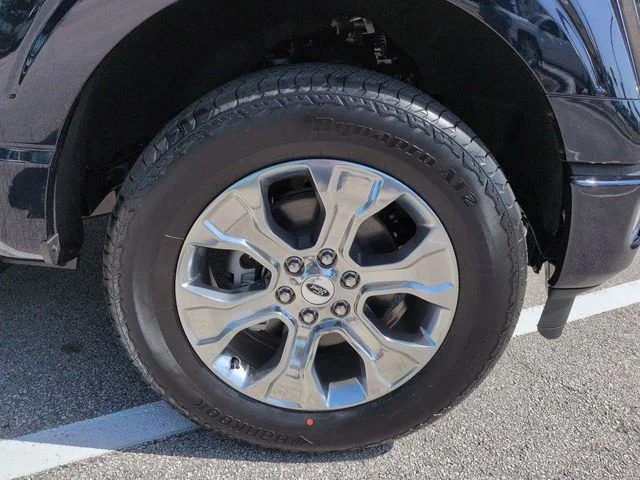 New 2026 Antimatter Blue Metallic Ford Platinum® image 11