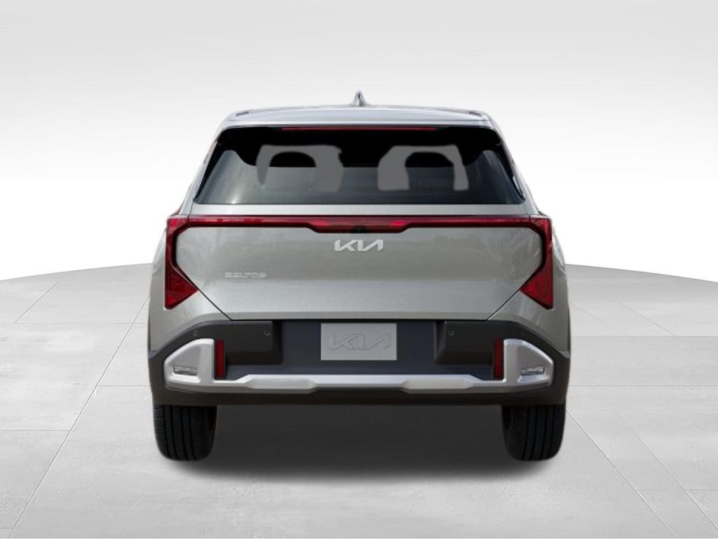 New 2027 Ivory Silver Kia LX image 5