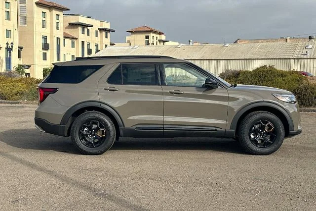 New 2026 Marsh Gray Ford Tremor® image 28
