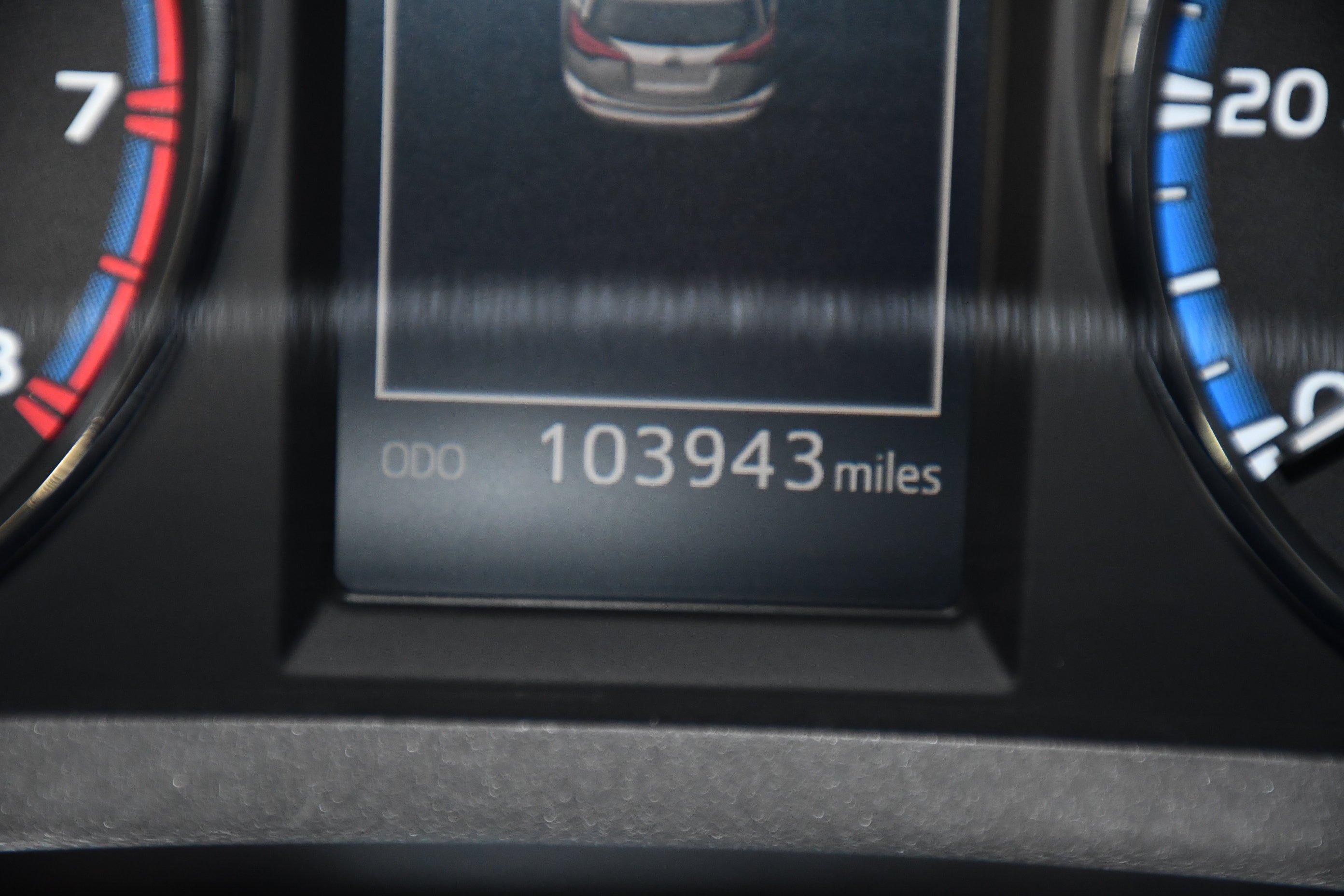 Used 2016 Black Toyota XLE image 17