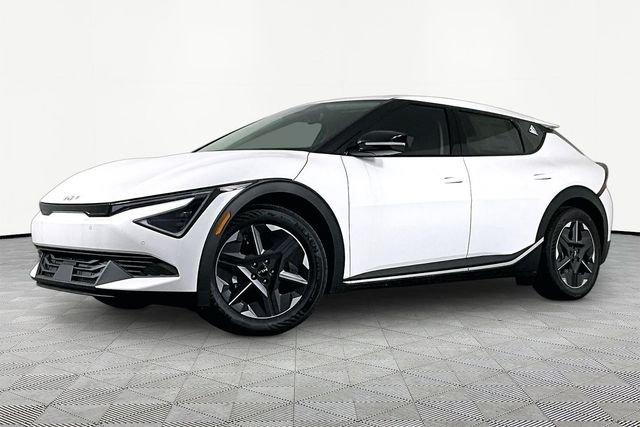 2026 Kia EV6 Light's photo
