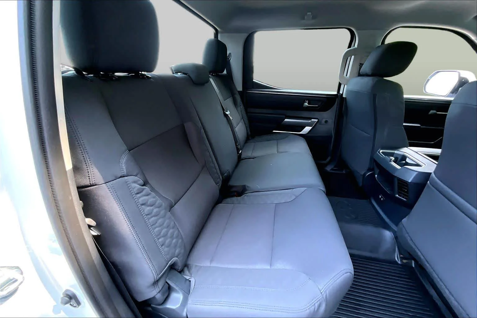 Used 2024 Ice Cap Toyota SR5 image 18