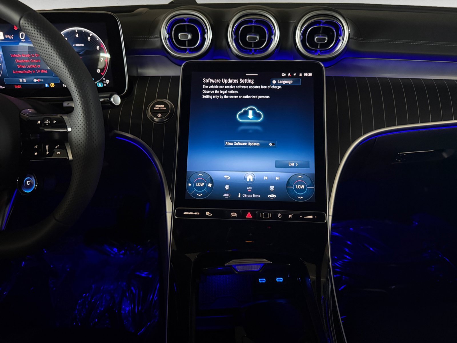 New 2026 MANUFAKTUR Alpine Grey Mercedes-Benz AMG® CLE 53 4MATIC+ Coupe image 12