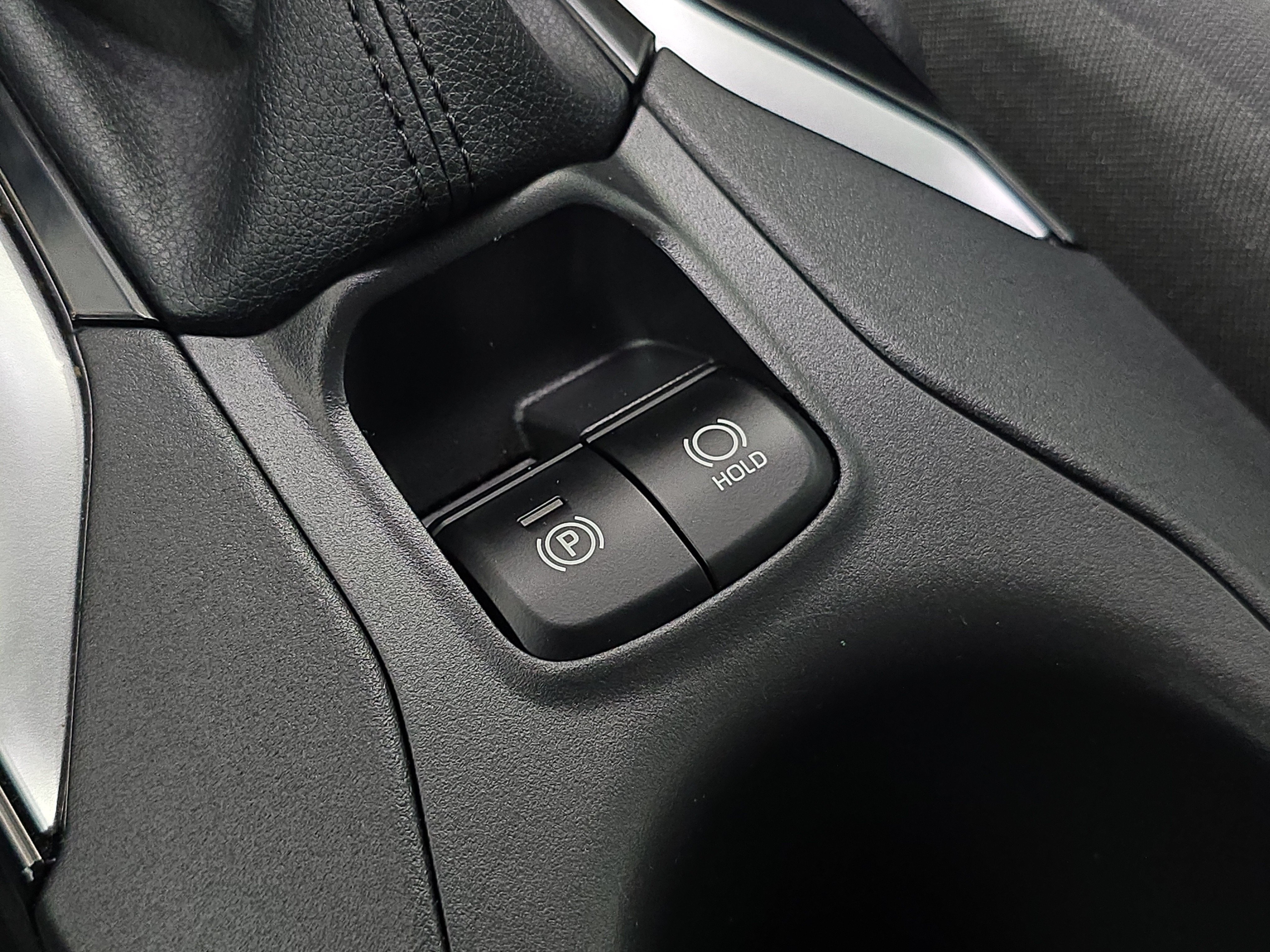Used 2024 Green Toyota LE image 32