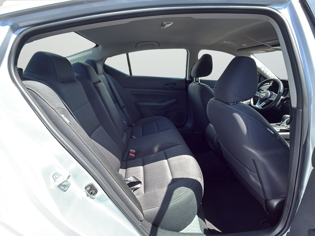 Used 2024 Silver Nissan 2.5 SV image 13