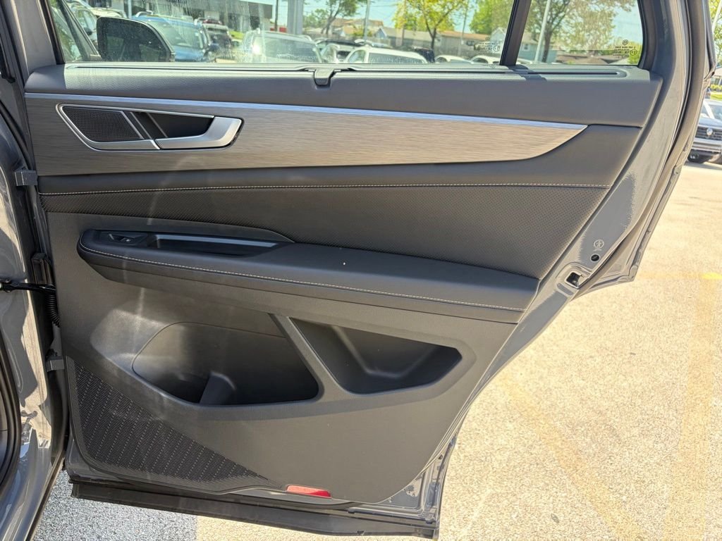 New 2026 Pure Gray Volkswagen 2.0T SE W/TECHNOLOGY image 17