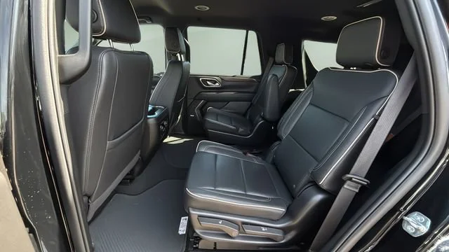 Used 2024 Black Chevrolet Premier image 19