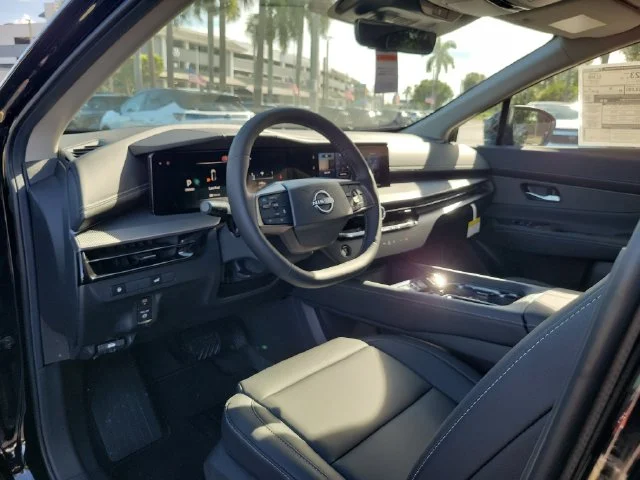 New 2027 Super Black Nissan SL image 11
