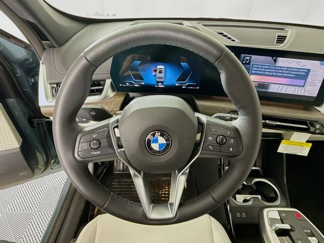 New 2026 Green Metallic BMW xDrive28i image 11
