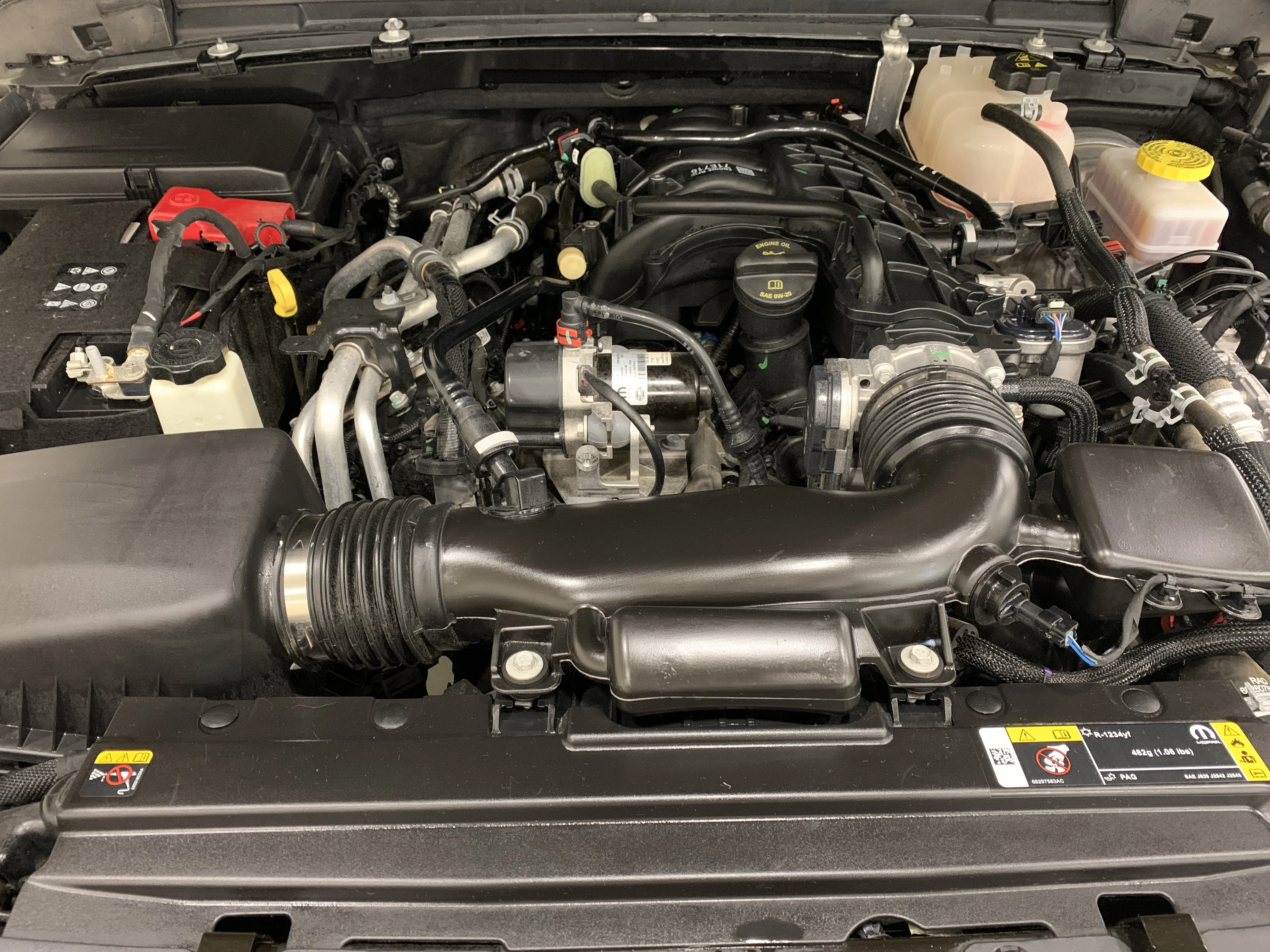 Certified Used 2023 STING GREY Jeep Sport Altitude image 6