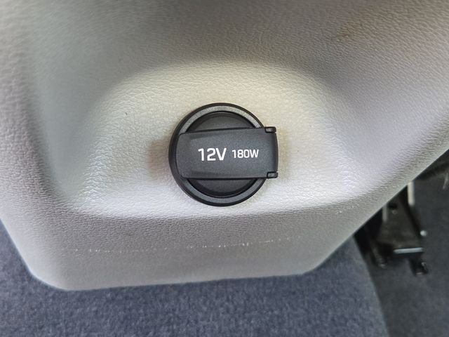 Used 2016 Gray Metallic Hyundai SE image 11
