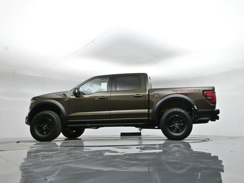 New 2026 Shelter Green Ford Raptor image 54