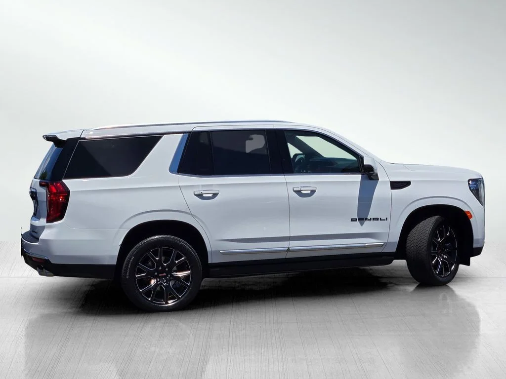 Used 2023 Summit White GMC Denali image 3