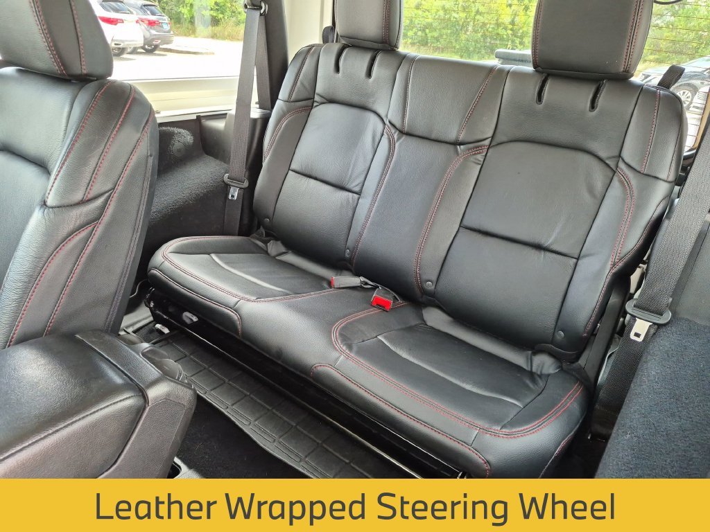 Used 2019 White Jeep Sport S image 35