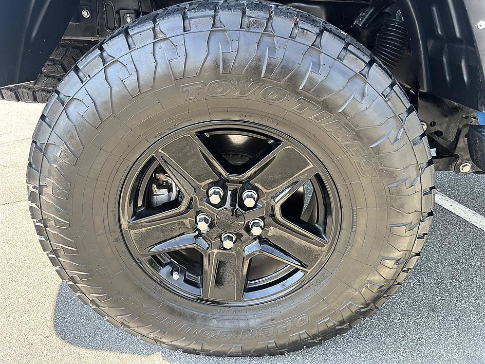 Used 2021 Hydro Blue Pearlcoat Jeep Sport S image 11