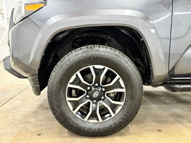 Certified Used 2022 MAGNETIC GRAY MET. Toyota  image 10