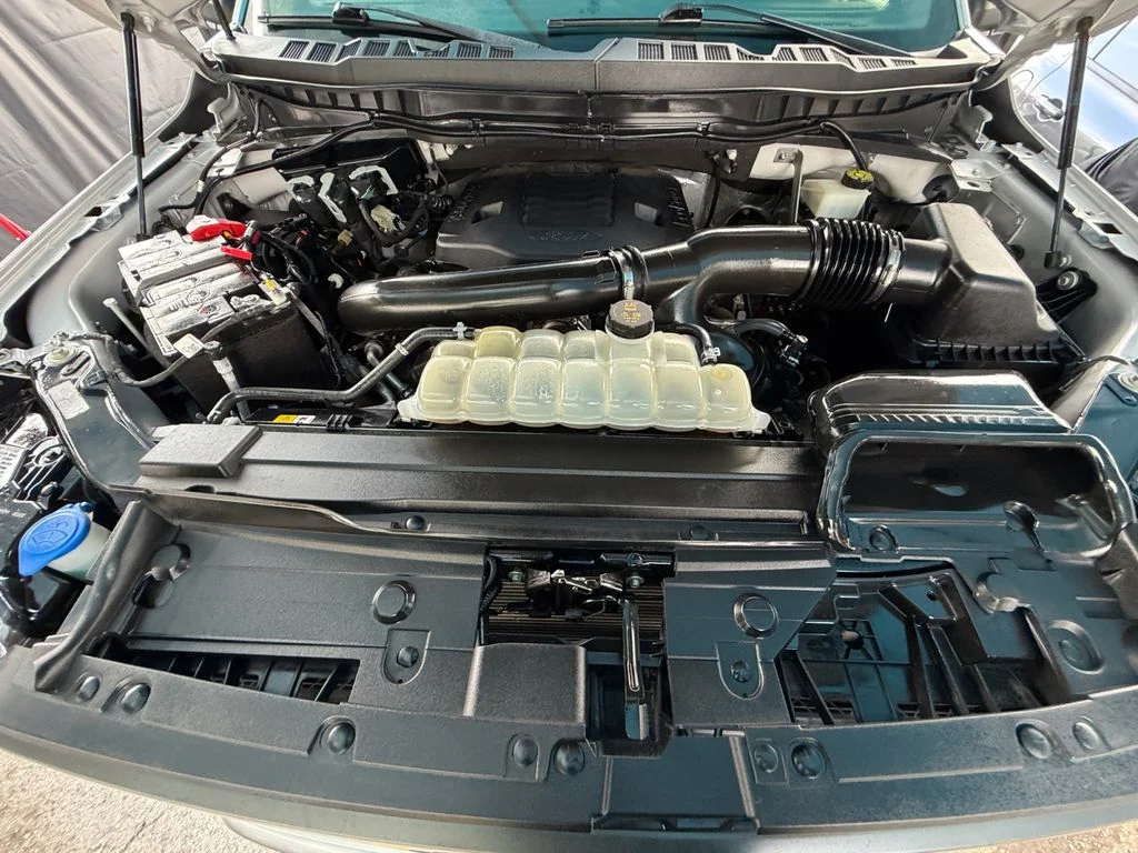 Used 2023 Silver Ford Tremor image 20