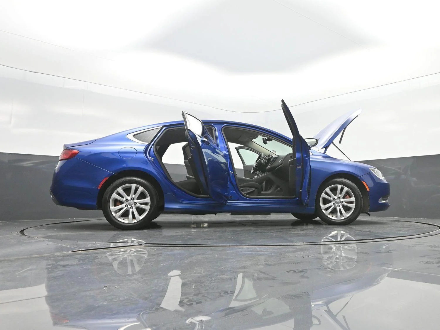 Used 2016 Vivid Blue Pearlcoat Chrysler Limited image 44