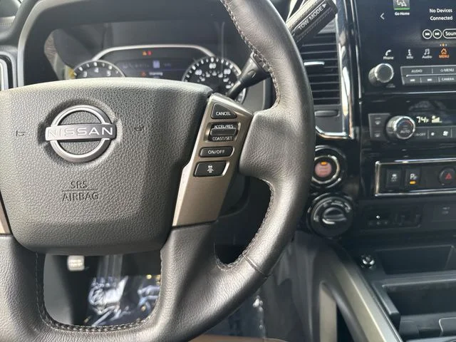 Used 2023 White Nissan Platinum Reserve image 18