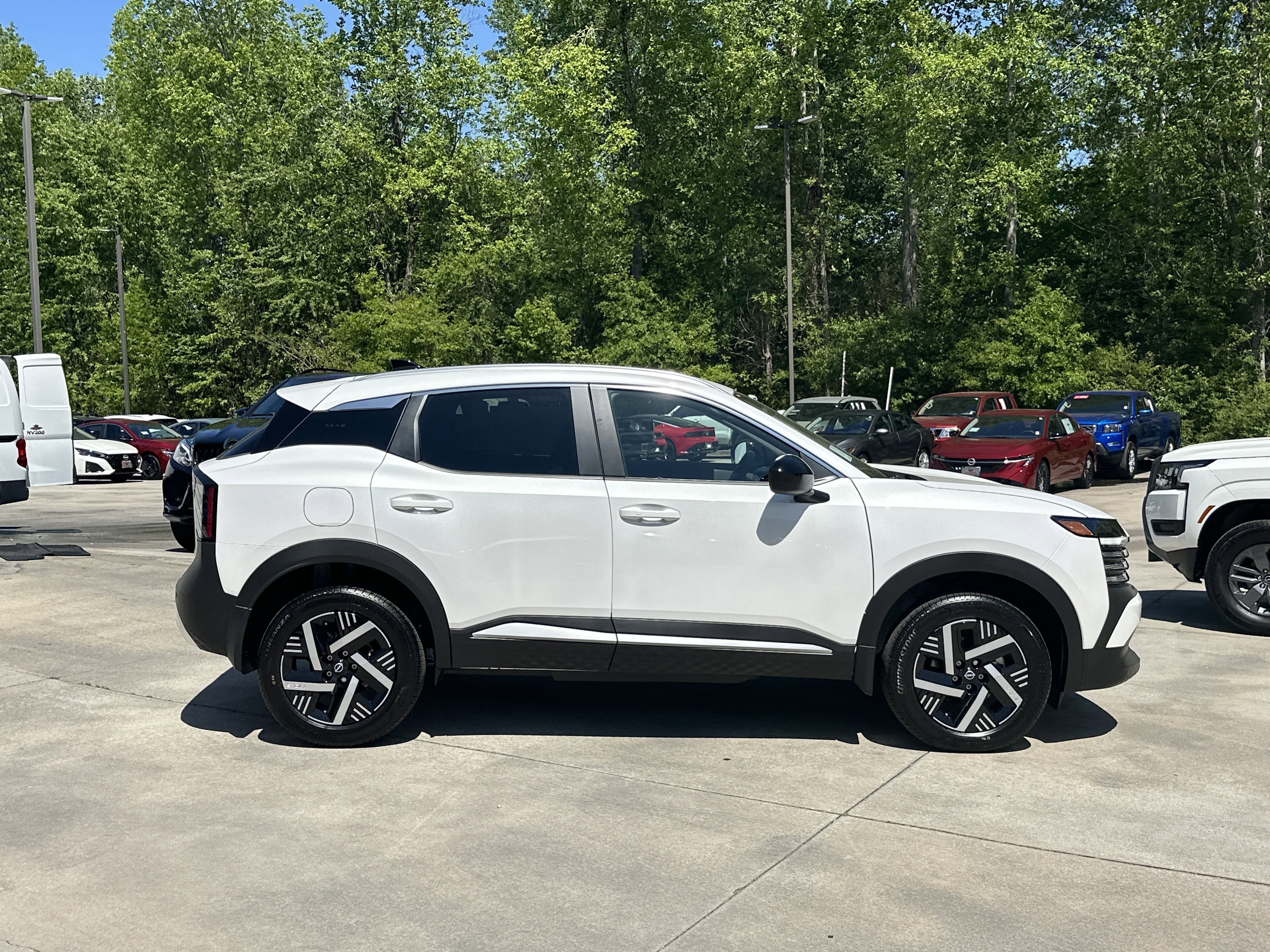 New 2026 Aspen White Tricoat Nissan SV image 9