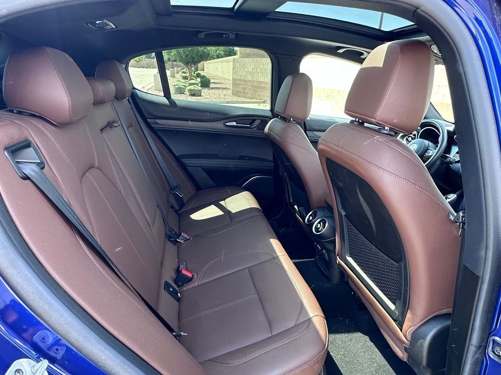 Used 2022 Blue Metallic Alfa Romeo Ti image 17