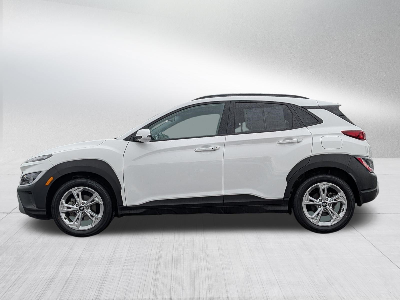 2022 Hyundai Kona SEL - Photo 4