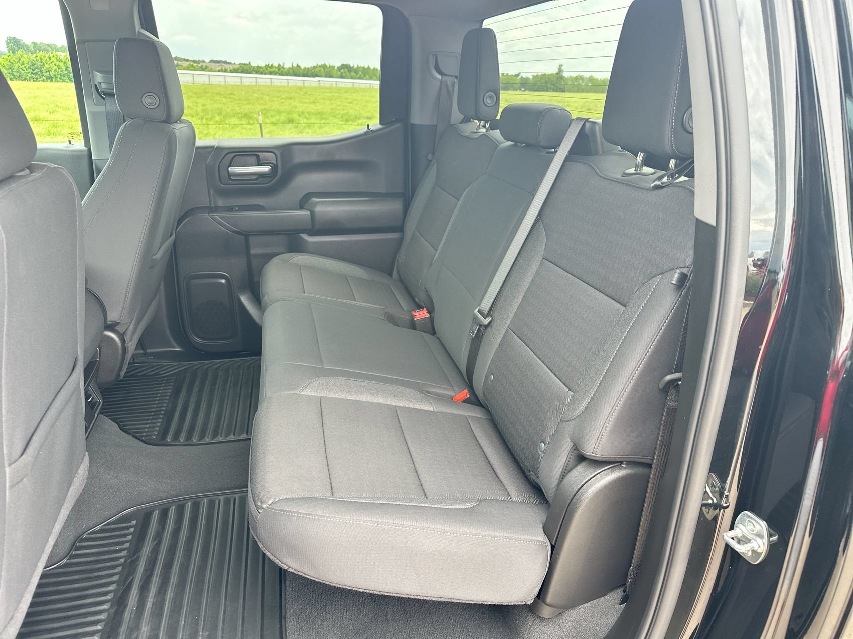 Used 2025 Black Chevrolet Custom image 21