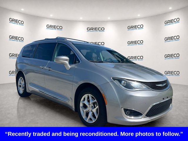 2020 Chrysler Pacifica Touring L